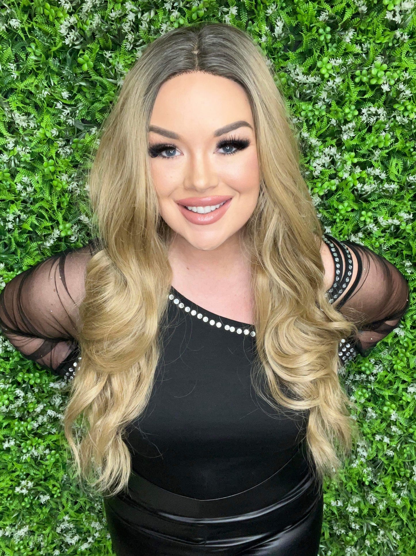 Melody Blonde Simply Chic Luxury Wig LW3-AC1