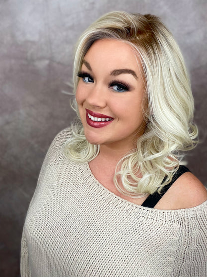 Sahara Hollywood Blonde HS Standard Luxury Wig LW3-AC1