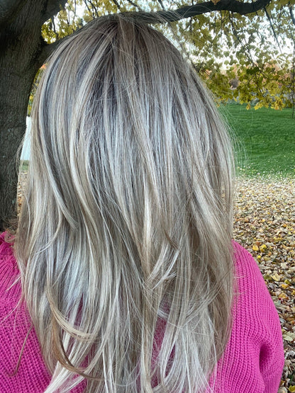 MARIAH SMOKING HOT BLONDE HS STANDARD LUXURY WIG LW3-AC1 	.