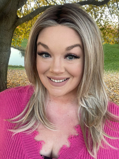 MARIAH SMOKING HOT BLONDE HS STANDARD LUXURY WIG LW3-AC1 	.