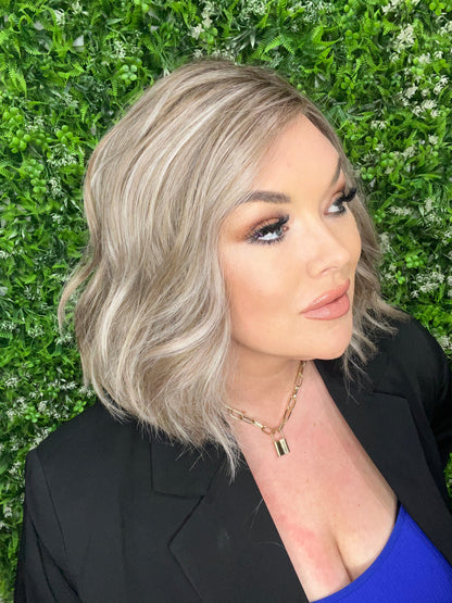 Terresa Ash Blonde HS Standard Luxury Wig LW3-AC1