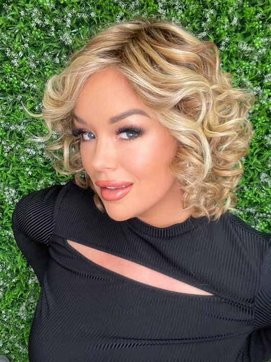 Evie Summer Blonde HS Premium Luxury Wig LW3-AC1