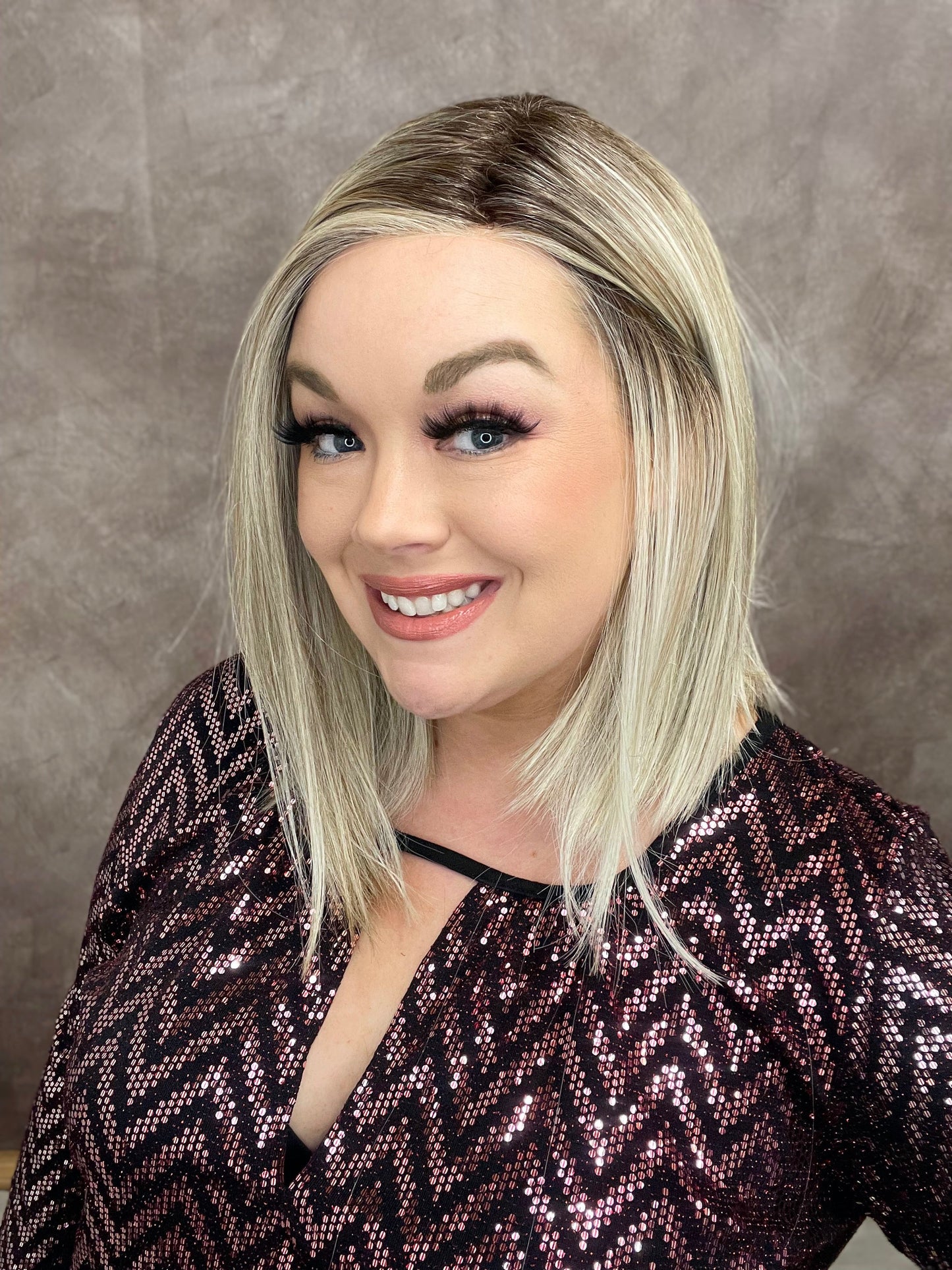 Heiress SMOKING HOT Blonde HS Standard Luxury Wig LW3-AC1