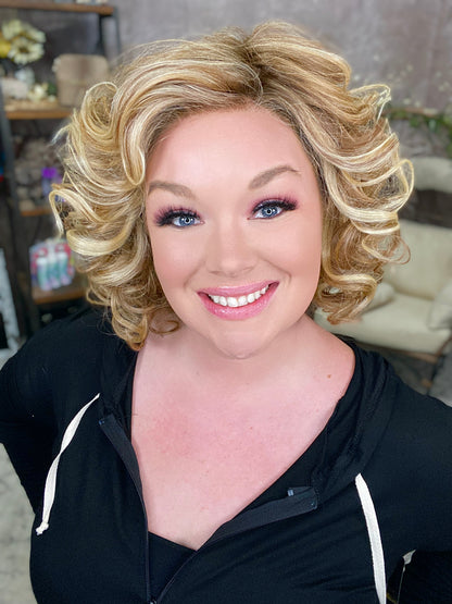 Evie Summer Blonde HS Premium Luxury Wig LW3-AC1