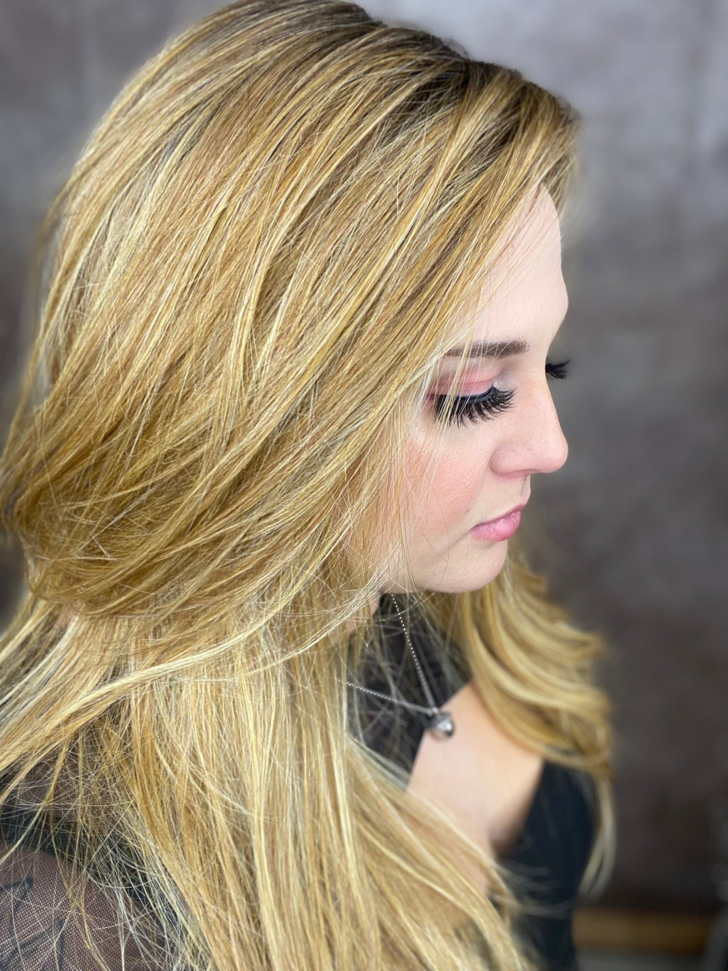 Henley Toffee Blonde HS HT Standard Luxury Wig LW3-AC1