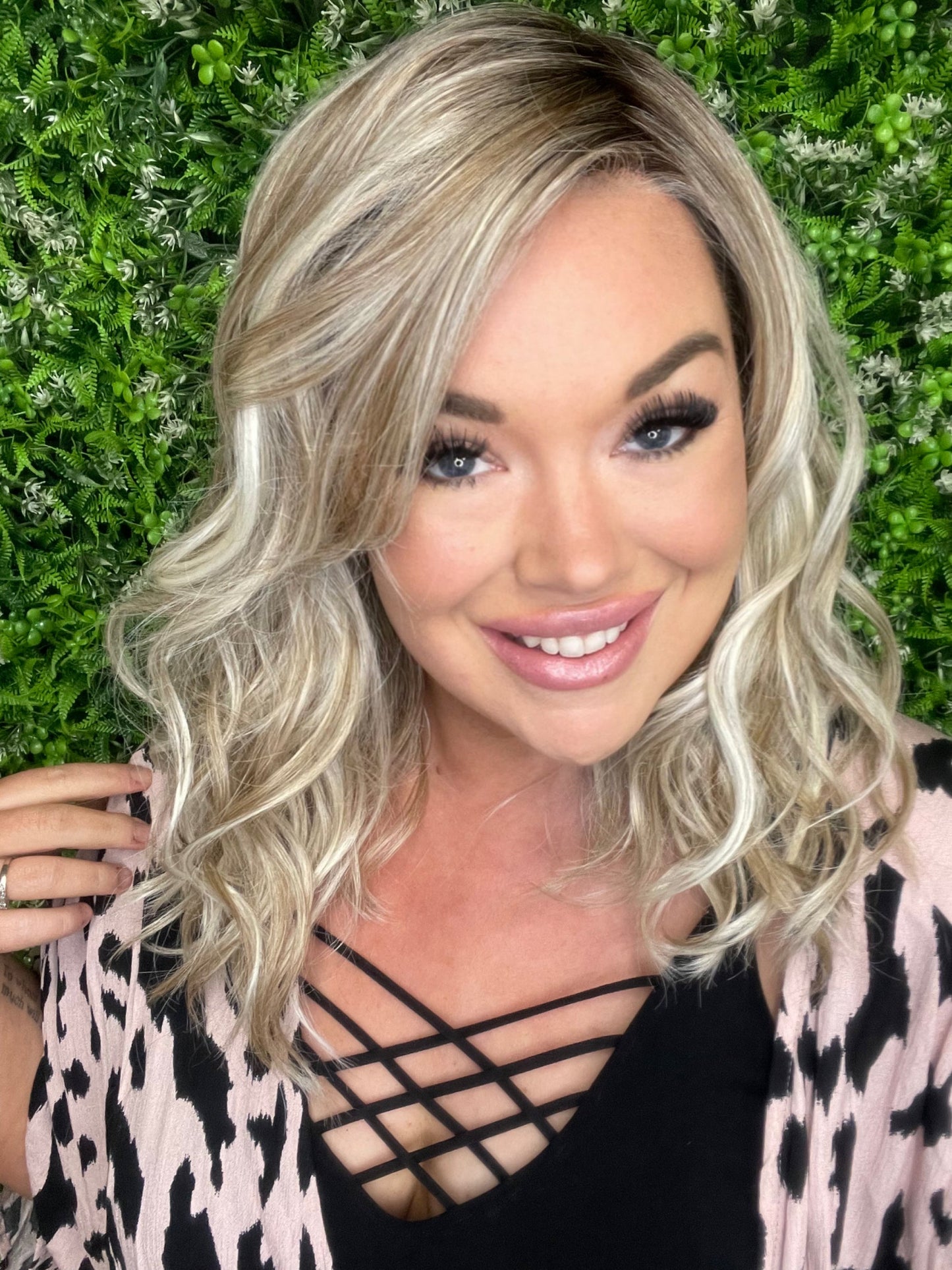 Deidre Sunflower Blonde HS Standard Luxury Wig  NV1-AC1