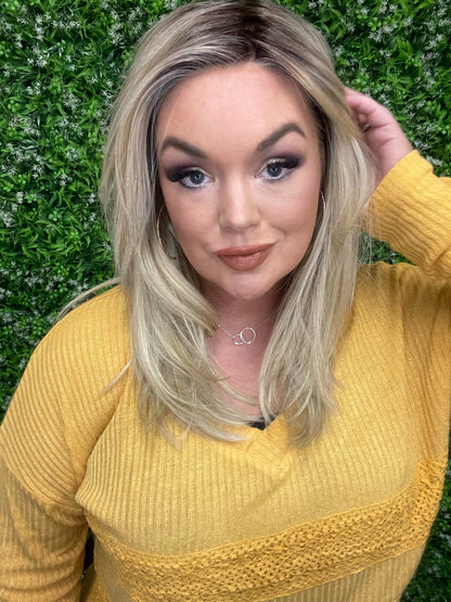 Oaklyn Toasted Blondie HS Standard Luxury Wig CA1 W5621 LW3 (Copy)