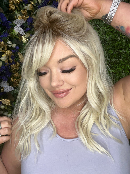 Tracy Hollywood HS Standard Luxury Wig LW3-AC1