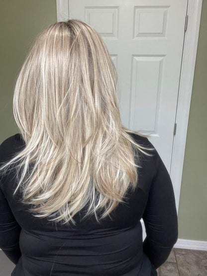 MARIAH SMOKING HOT BLONDE HS STANDARD LUXURY WIG LW3-AC1 	.