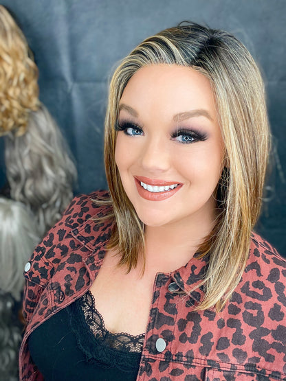 Cindy Mocha Swirl HS Standard Luxury Wig LW3-AC1