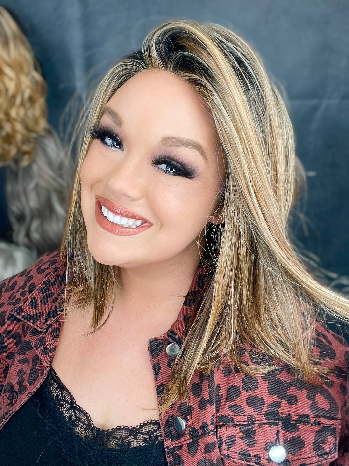 Cindy Mocha Swirl HS Standard Luxury Wig LW3-AC1