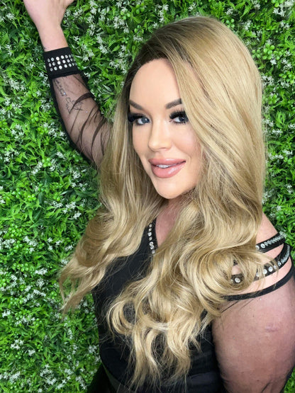 Melody Blonde Simply Chic Luxury Wig LW3-AC1