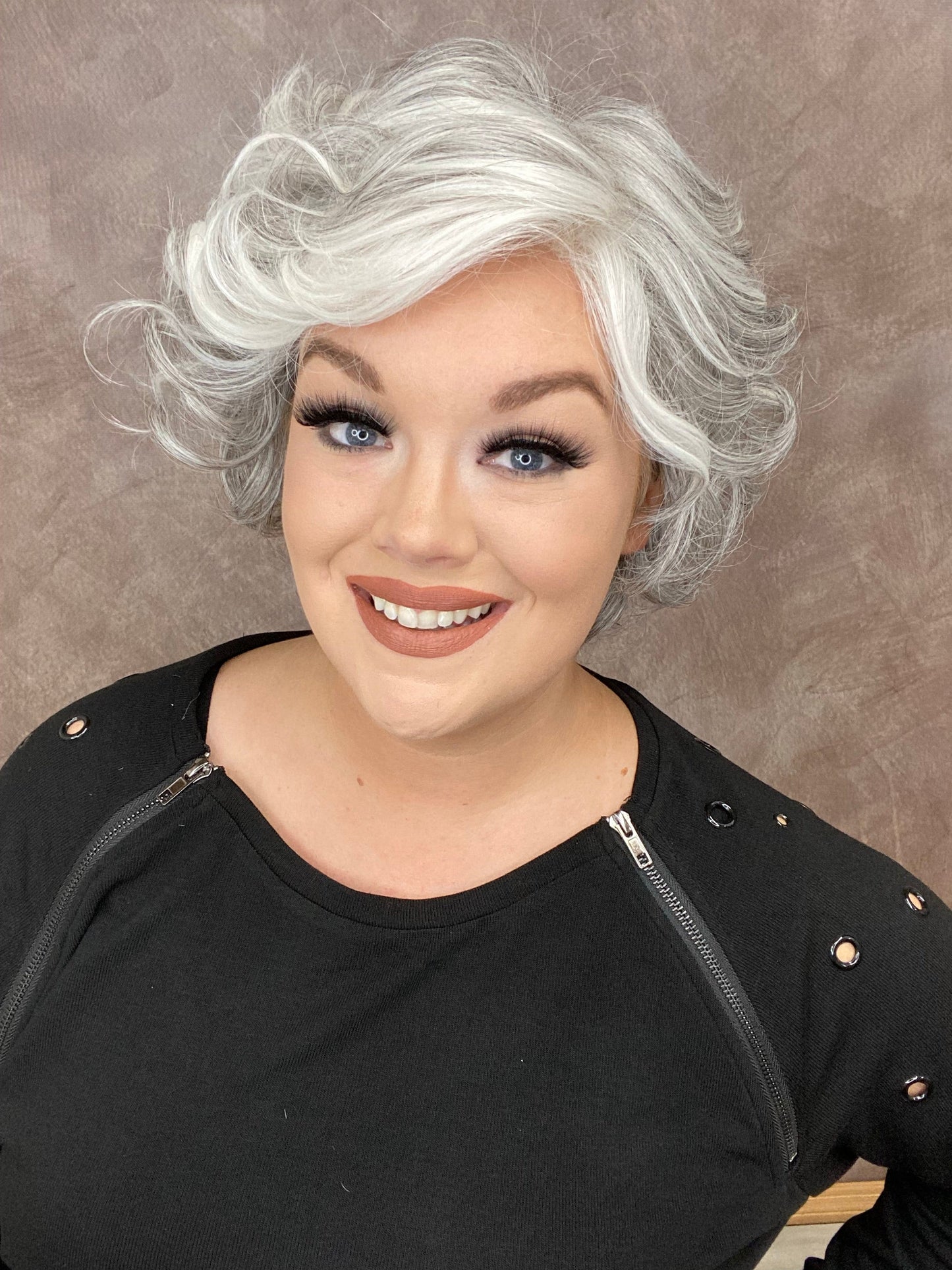 Velma Gradient Grey HS *Sample A NOT RETURNABLE*