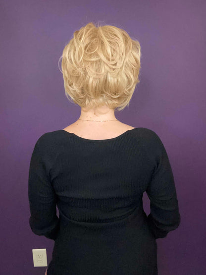 CHARLOTTE 2.0 ENDLESS SUNLIGHT HS Luxury Wig *Sample A NOT RETURNABLE* NV1