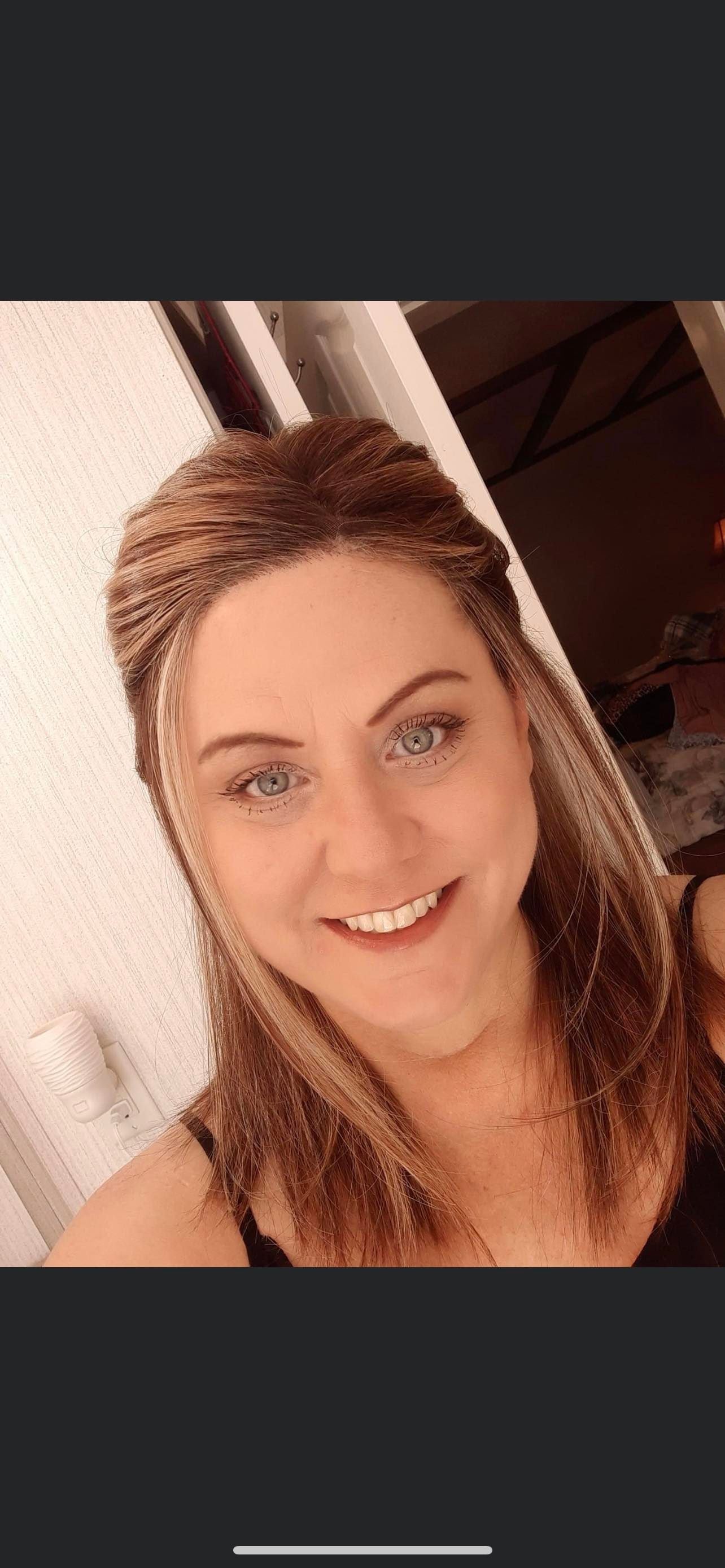 Ciri Vanilla Spice HS NWT Premium Luxury Wig LW3-AC1