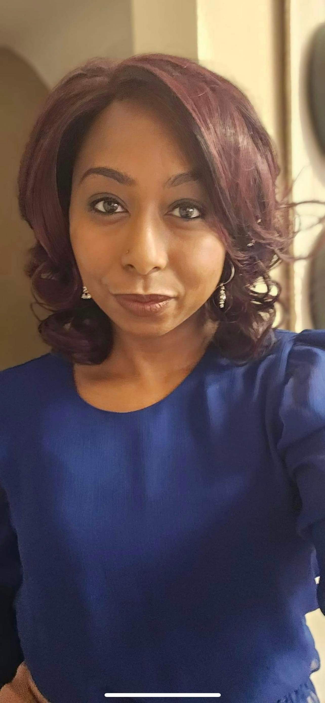 NATALIE BURGUNDY BLEND HS Premium Luxury Wig *Sample A NOT RETURNABLE* NV1